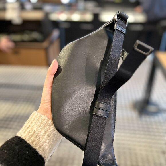 Coach CL964 Disney X Coach Warren Mini Belt Bag With Holiday Print IN Black Mult - Picture 3 of 6